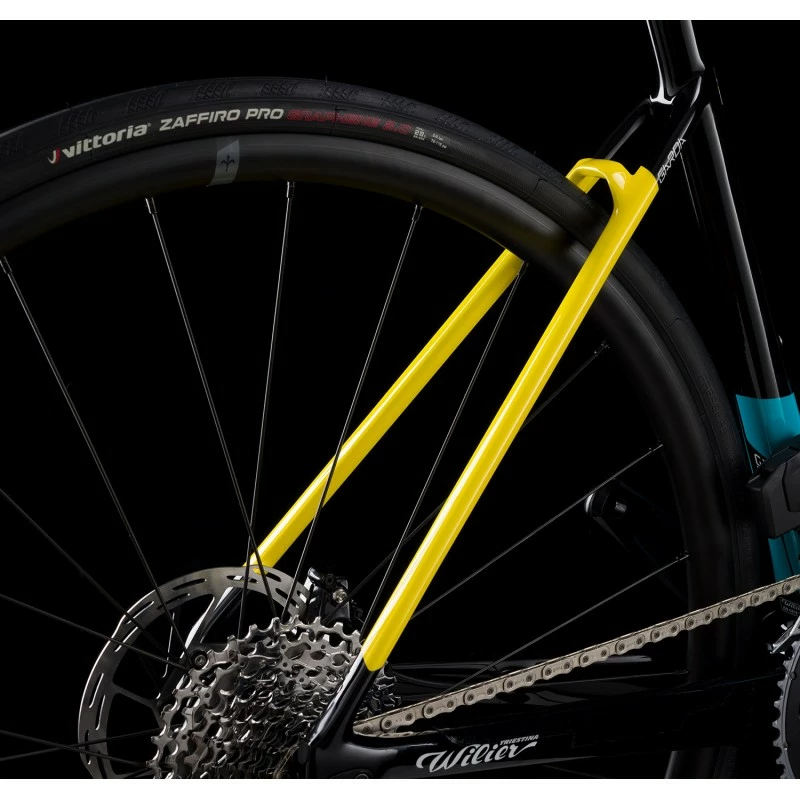 Bici Da Corsa In Carbonio WILIER Garda DISC SHIMANO 105 Di2 12v Ruote Carbon 8 Bici Da Corsa In Carbonio WILIER Garda DISC SHIMANO 105 Di2 12v Ruote Carbon - immagine 8