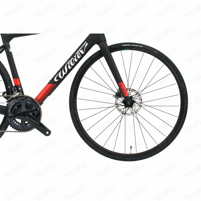 Bici Da Corsa In Carbonio WILIER Garda Ultegra Disc BLACK-RED 3 Bici Da Corsa In Carbonio WILIER Garda Ultegra Disc BLACK-RED - immagine 3