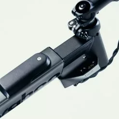 Smart Bike Wahoo KICKR BIKE 2023 -Negozio Bici corsa economico samrt bike wahoo kickr bike 10